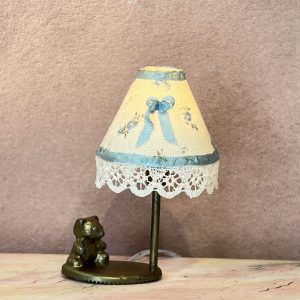Miniature børnebordlampe i bronze