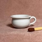 Porcelæns natpotte til dukkehus