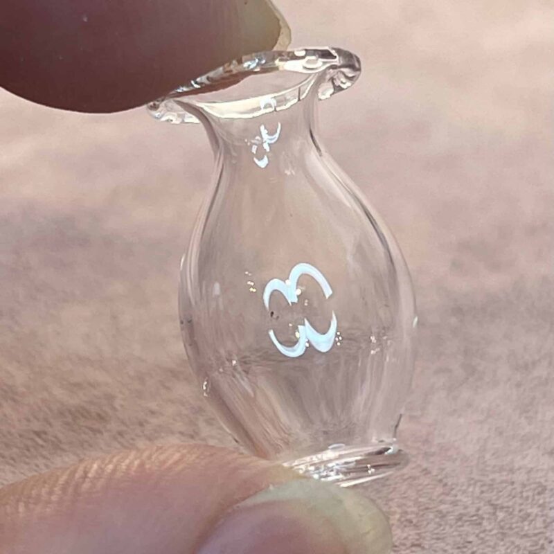 Klassisk glas vase i miniature