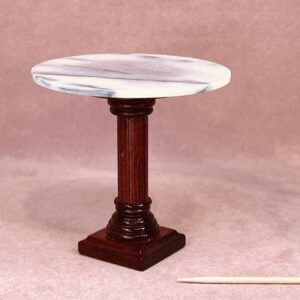 Cafebord med marmor bordplade